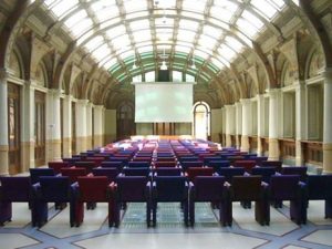 L'Auditorium Biagi alla sala Borsa (foto tratta da Bolognawelcome.it)